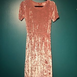 Lularoe Amelia Crushed Velvet Rose Gold Pink - M